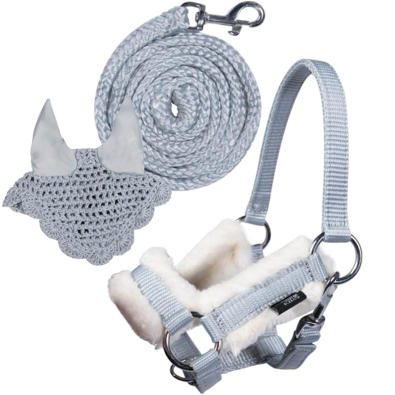 HKM Kids Hobby Horse Zubehör Set Hellgrau Spielzeughalfter mit Strick und Fliegenmütze HKM Kids Hobby Horse Zubehör Set Hellgrau Spielzeughalfter mit Strick und Fliegenmütze